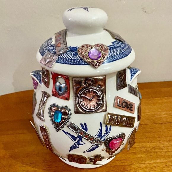 Vintage, Empire Ware, Blue Willow One of a kind Memory Jar 9.5in H x 7in D - Picture 10 of 13